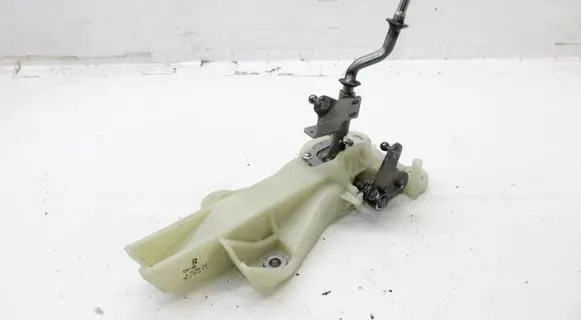 Mazda CX-7 Gear shifter/selector EH14B