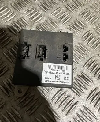 Mercedes-Benz E W211 Comfort/convenience module 2115453632