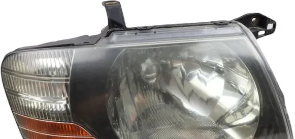 Mitsubishi Pajero Headlight/headlamp 10087420