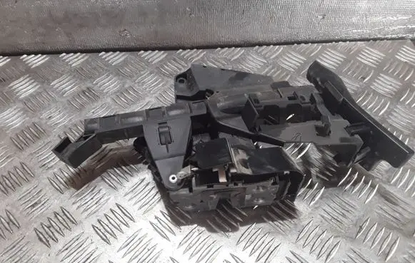 Ford Focus C-MAX Rear door lock 3M5AR26413BP