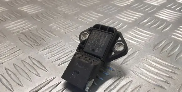 Audi A6 S6 C7 4G Air pressure sensor 0281002977 03G906051E