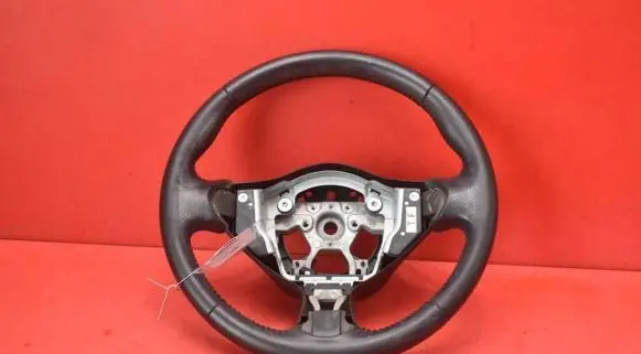 Nissan Juke I F15 Steering wheel