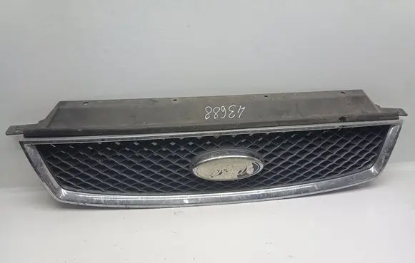 Ford Focus C-MAX Front bumper upper radiator grill 3M511R81387