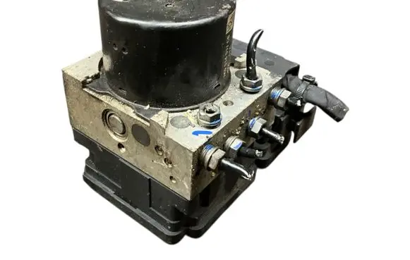 Volkswagen Golf VI ABS Pump 1K0614517CB