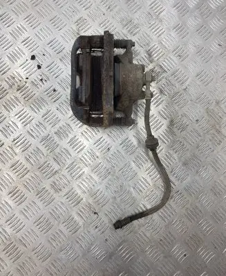 Opel Zafira C Front brake caliper
