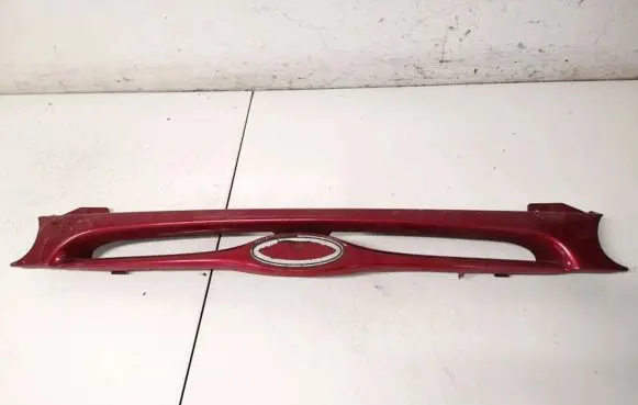 Ford Mondeo MK I Front grill 93BG8A133AFW