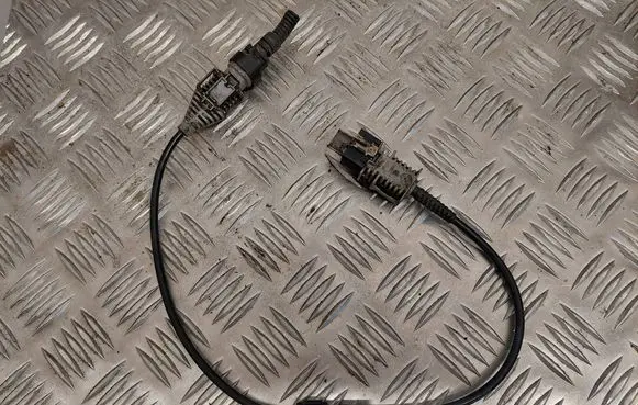 Opel Zafira B Front ABS sensor wiring ZMW227