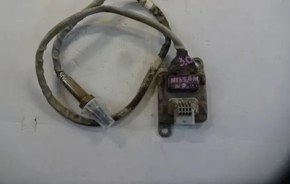 Nissan NP300 Lambda probe sensor 227905JU0A