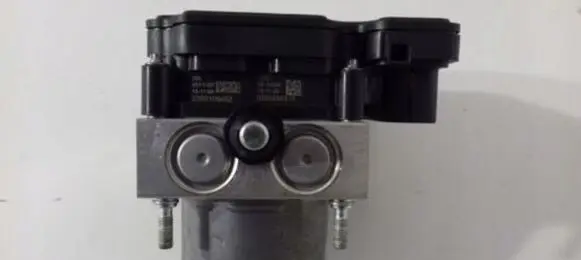 Mazda CX-3 ABS Pump 0265256019