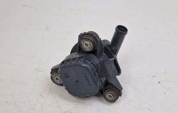 Mitsubishi Outlander Electric auxiliary coolant/water pump 21141010420 22524F133083