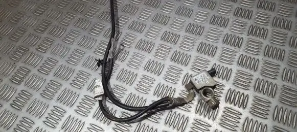 Positive cable (battery)