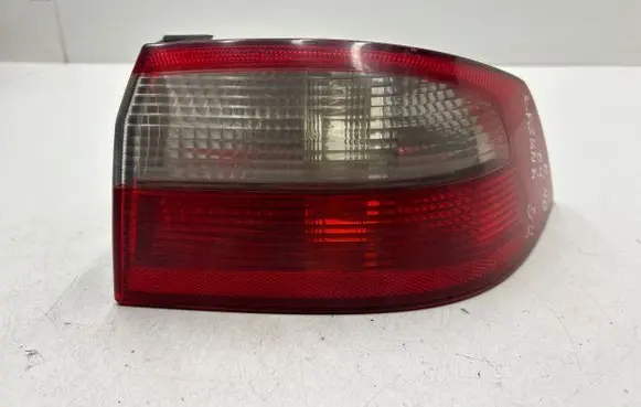 Renault Laguna II Rear/tail lights 8200002474