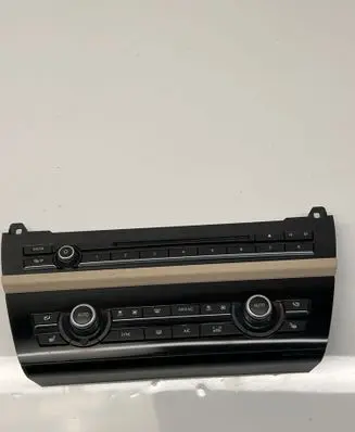 BMW 5 F10 F11 Climate control unit 9352761 0001938443 900256340022