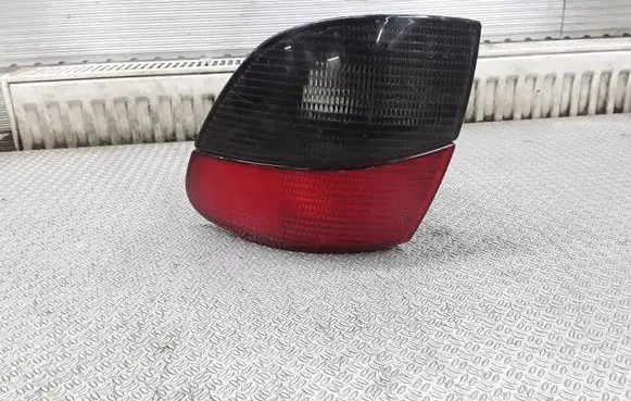 Peugeot 406 Rear/tail lights 45503