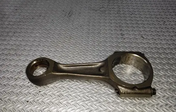 Land Rover Discovery Connecting rod/conrod 