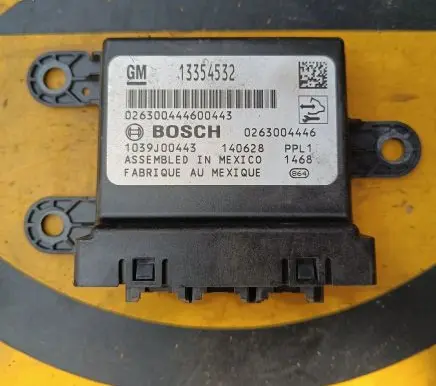 Opel Mokka Parking PDC control unit/module 13354532