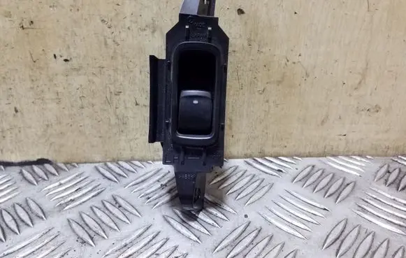 Subaru Outback Electric window control switch 94263AG050