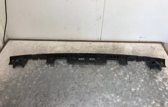 Volkswagen Multivan T6 Rear bumper mounting bracket 7H0807723