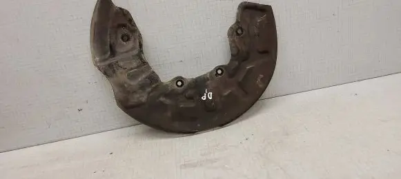 Audi A4 S4 B6 8E 8H Front brake disc dust cover plate 