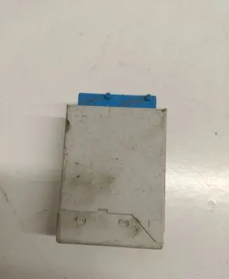 BMW 3 E36 Window wiper relay 8366381