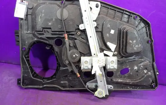 Front door window regulator with motor