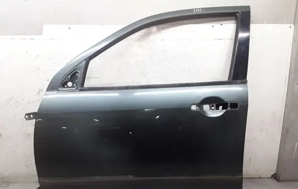 Mitsubishi Outlander Front door