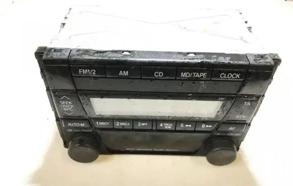 Mazda 323 F Radio/CD/DVD/GPS head unit bl4c669s0 rt9418g