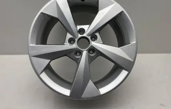 Audi A3 8Y R18 alloy rim 8Y0601025J