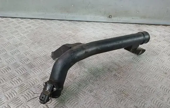 Seat Ibiza IV (6J,6P) Intercooler hose/pipe 6J0145770B