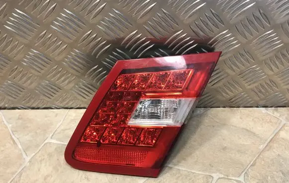 Mercedes-Benz E W212 Tailgate rear/tail lights A2129060258
