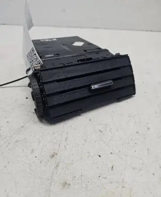 Ford Focus C-MAX Dash center air vent grill 3M51R014L21AE