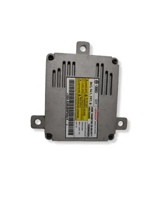 Volkswagen PASSAT B7 Headlight ballast module Xenon 8K0941597B H044UM385P0A0