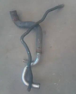 Toyota Prius (XW30) Engine coolant pipe/hose