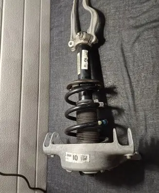 Porsche Macan (95B) Front shock absorber/damper 95B413031R 482400016176