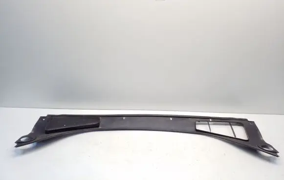 Ford Focus Wiper trim BM51A02216AE