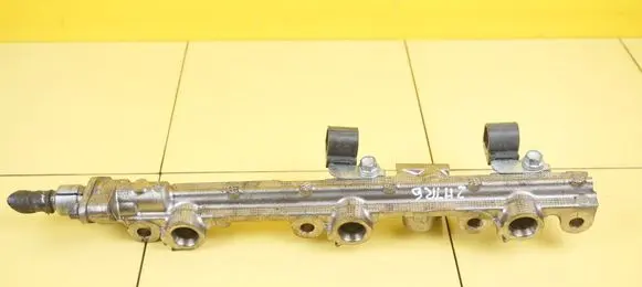 Lexus GS 300 350 430 450H Fuel line pipe 2GRFSE