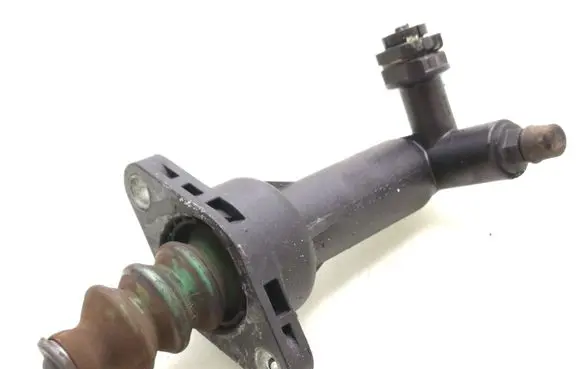 Volkswagen Golf V Clutch master cylinder 6Q0721261D
