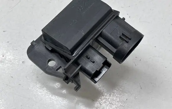 Citroen C5 Aircross Heater blower motor/fan resistor 9829220580