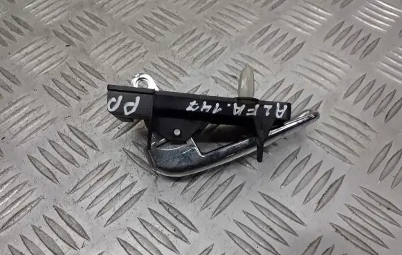 Alfa Romeo 147 Front door interior handle 46736145