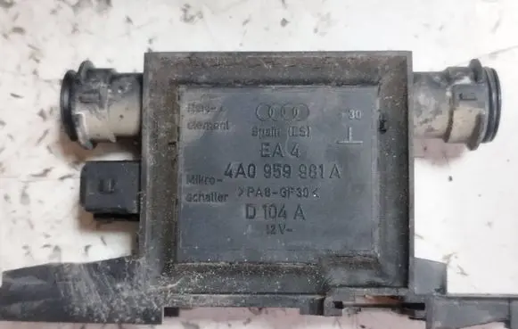 Audi A3 S3 8L Door control unit/module 4A0959981A D104A PA6GF30