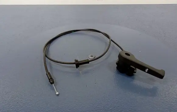KIA Ceed Engine bonnet/hood lock release cable 