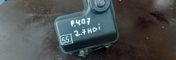 Peugeot 407 Power steering fluid tank/reservoir 9654185480