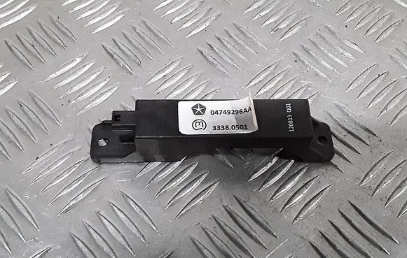 Jeep Grand Cherokee Keyless (KESSY) go control unit/module 04749296AA