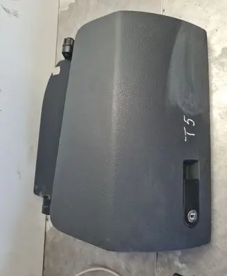 Volkswagen Transporter - Caravelle T5 Glove box set 7H1857095C