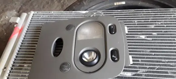 Renault Master III Front seat light 264300010R