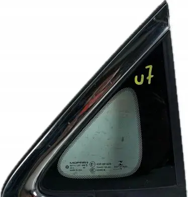 Chrysler Pacifica Rear side window DSWC2EEFDGFEFW