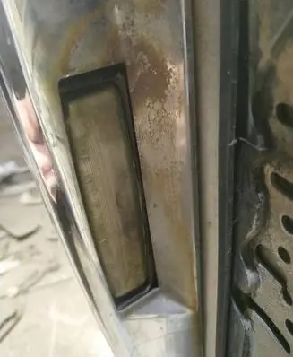 Toyota Avensis Verso Number plate light