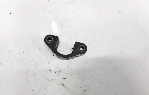 Mazda 6 Fuel Injector clamp holder 