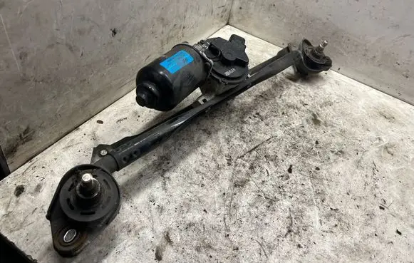 Hyundai Santa Fe Front wiper linkage 981102B900