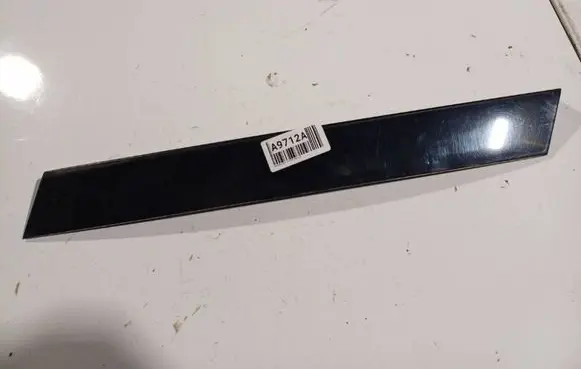 Mercedes-Benz R W251 Rear/tail light trim molding 